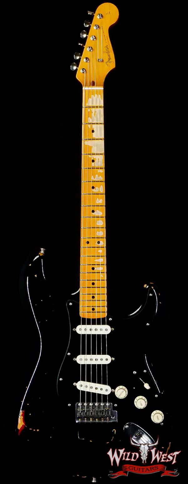 2021 Fender Custom Shop Team Built David Gilmour Signature Stratocaster Relic Black over 3 Tone Sunburst
