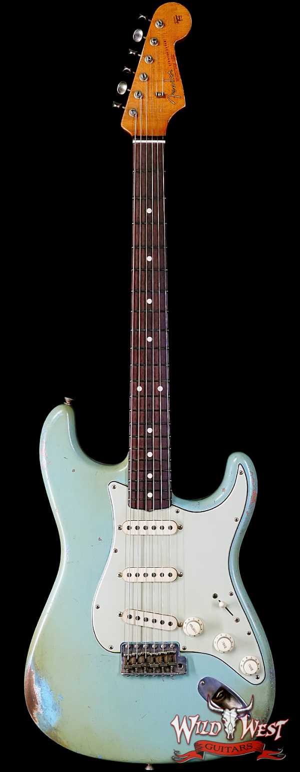Fender Custom Shop Vincent Van Trigt Masterbuilt 1963 Stratocaster Relic Aged Daphne Blue 7.65 LBS