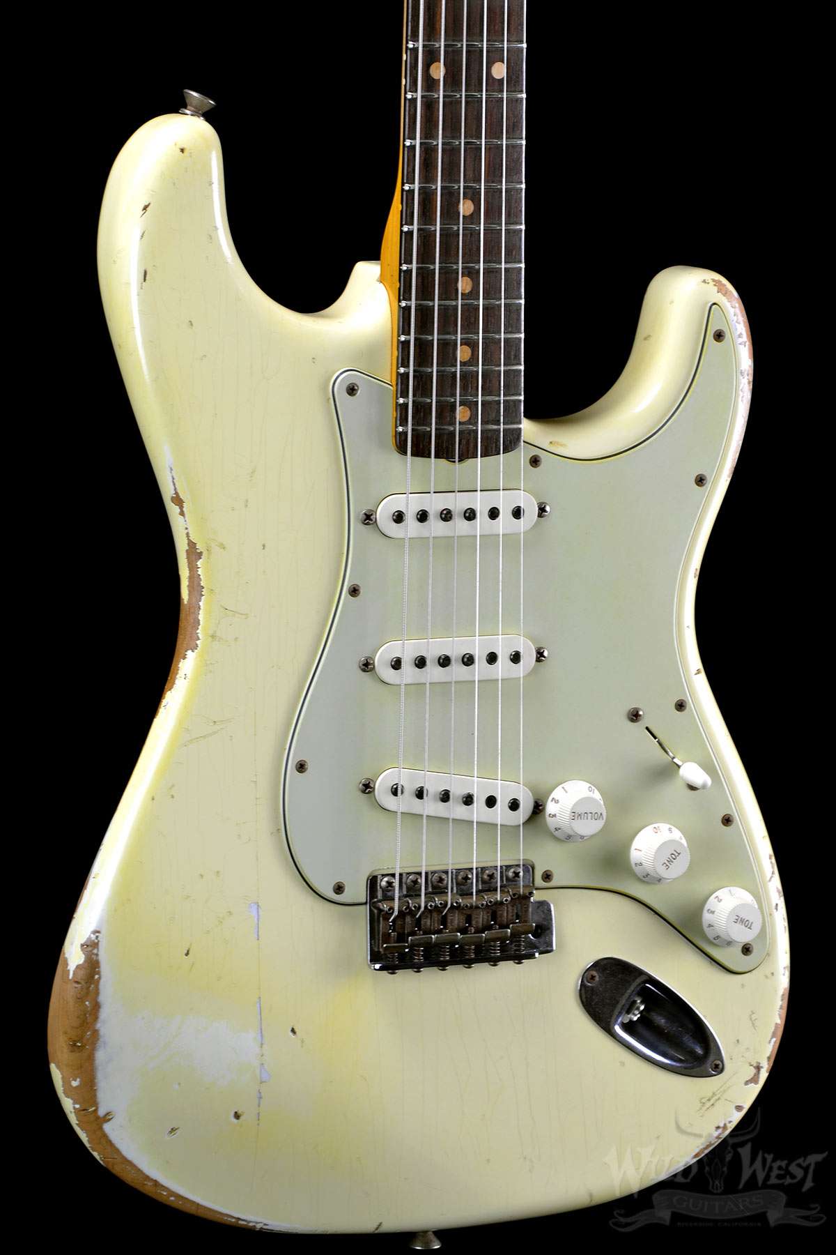 Fender 1960 Stratocaster Heavy Relic Vintage White - Wild West Guitars