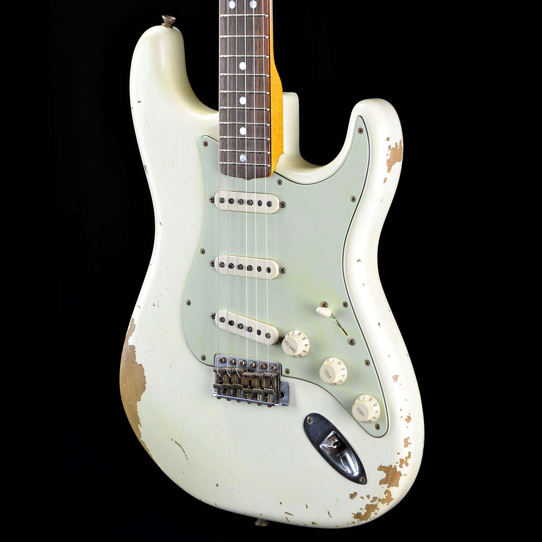 White stratocaster. Fender Stratocaster Custom shop Neck. Fender Custom shop Vintage Custom Stratocaster. Fender Japan Stratocaster Flame Maple Neck. "Джордж Харрисон Фендер стратокастер".