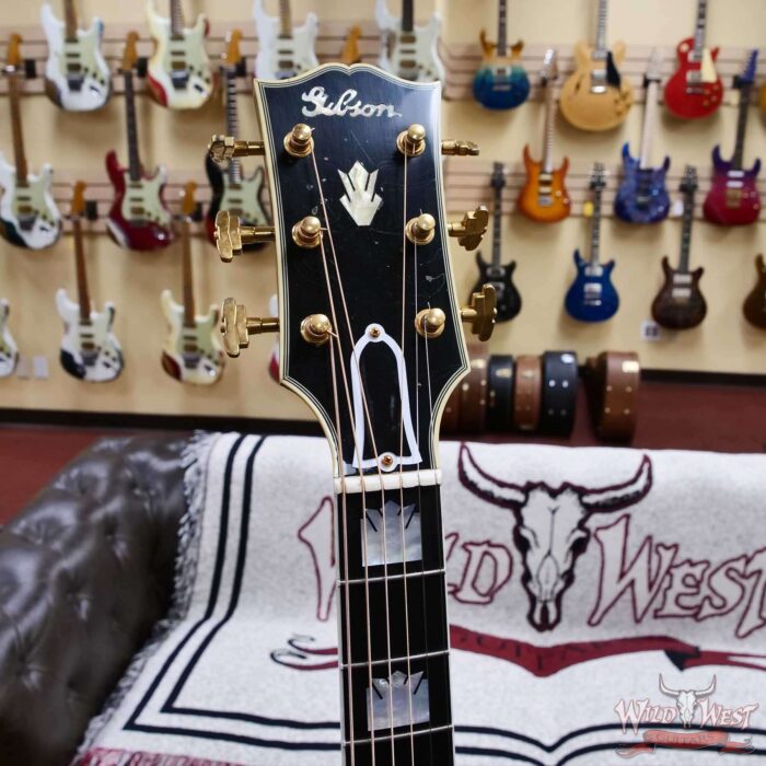 Gibson Custom Shop Pre-War SJ-200 Murphy Lab Light Aged Vintage Sunburst 5.25 lbs - Image 14