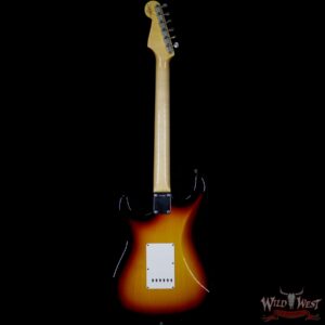 2008 Fender Custom Shop 1963 Stratocaster Relic Rosewood Fingerboard 3 Tone Sunburst - Image 4