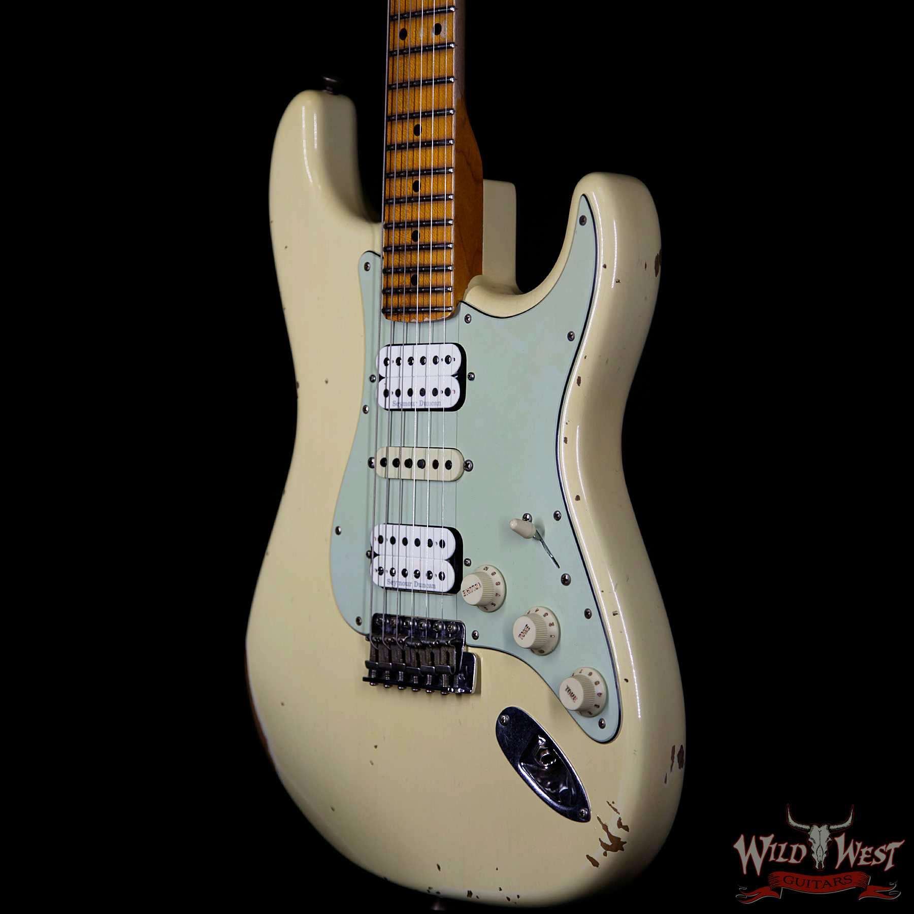 2__wwg-4.jpg Fender Custom Shop 1961 Stratocaster Relic HSH Maple Neck Aged Vintage White - Image 2
