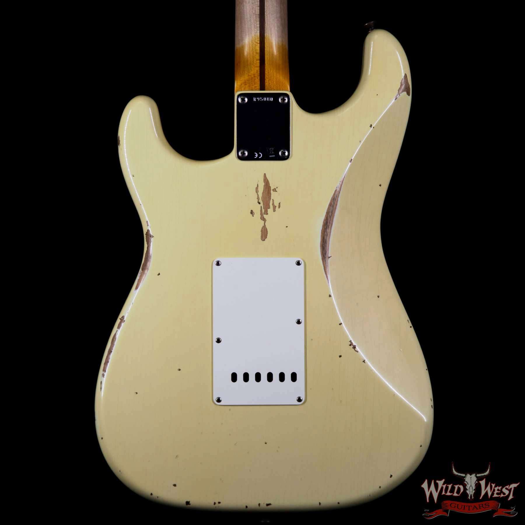 4__wwg.jpg Fender Custom Shop 1961 Stratocaster Relic HSH Maple Neck Aged Vintage White - Image 4
