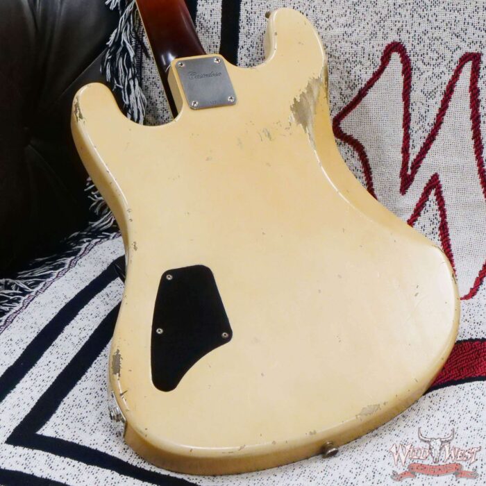 Castedosa Guitars Conchers Baritone Aged Desert Sand Relic & Built by Carlos Lopez - Image 12