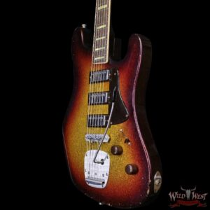Castedosa Guitars Conchers Baritone 27’’ Aged 3 Tone Sunburst Sparkle Built & Relic by Carlos Lopez 8.65 lbs - Image 2