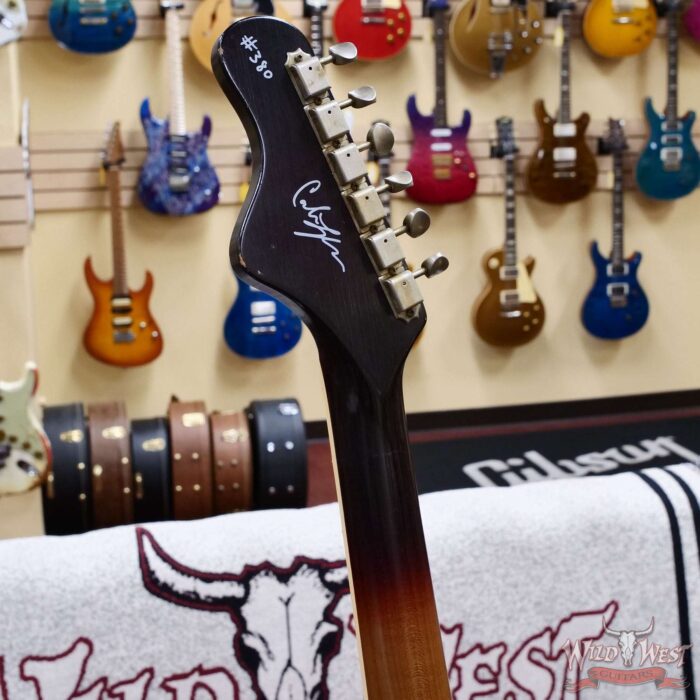 Castedosa Guitars Conchers Baritone 27’’ Aged 3 Tone Sunburst Sparkle Built & Relic by Carlos Lopez 8.65 lbs - Image 12