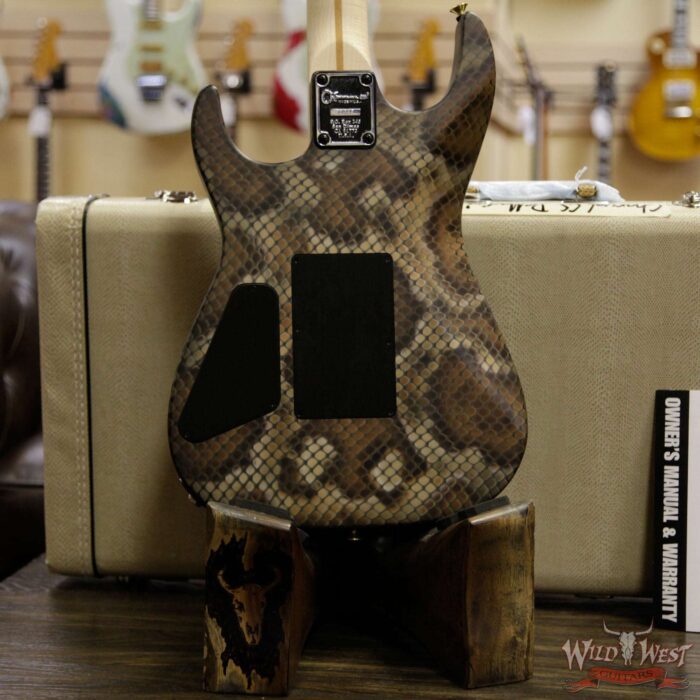 Charvel Custom Shop Warren DeMartini USA Signature Snake HS Floyd Rose Maple Neck Snakeskin Graphic - Image 12