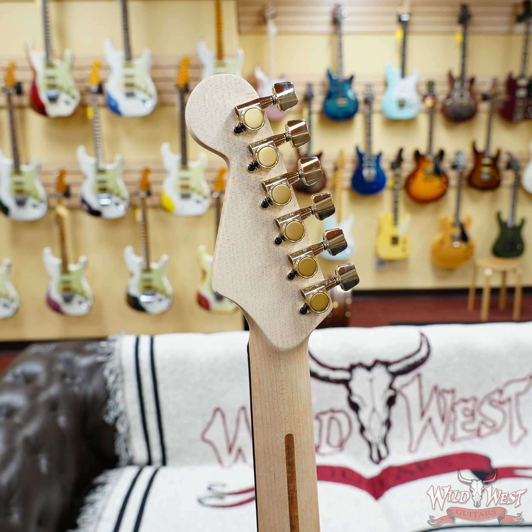 charvel-c17033-d4__wwg.jpg FMIC Custom Shop Summer Event #259 Charvel Custom Shop USA Special Edition Style 2 HH Hardtail Vanilla Shake - Image 12