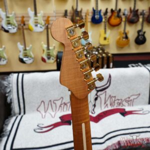 Charvel Custom Shop Limited Edition Style 2 HS Floyd Rose Flame Maple top Trans Black Gold Hardware 8.35 LBS - Image 10