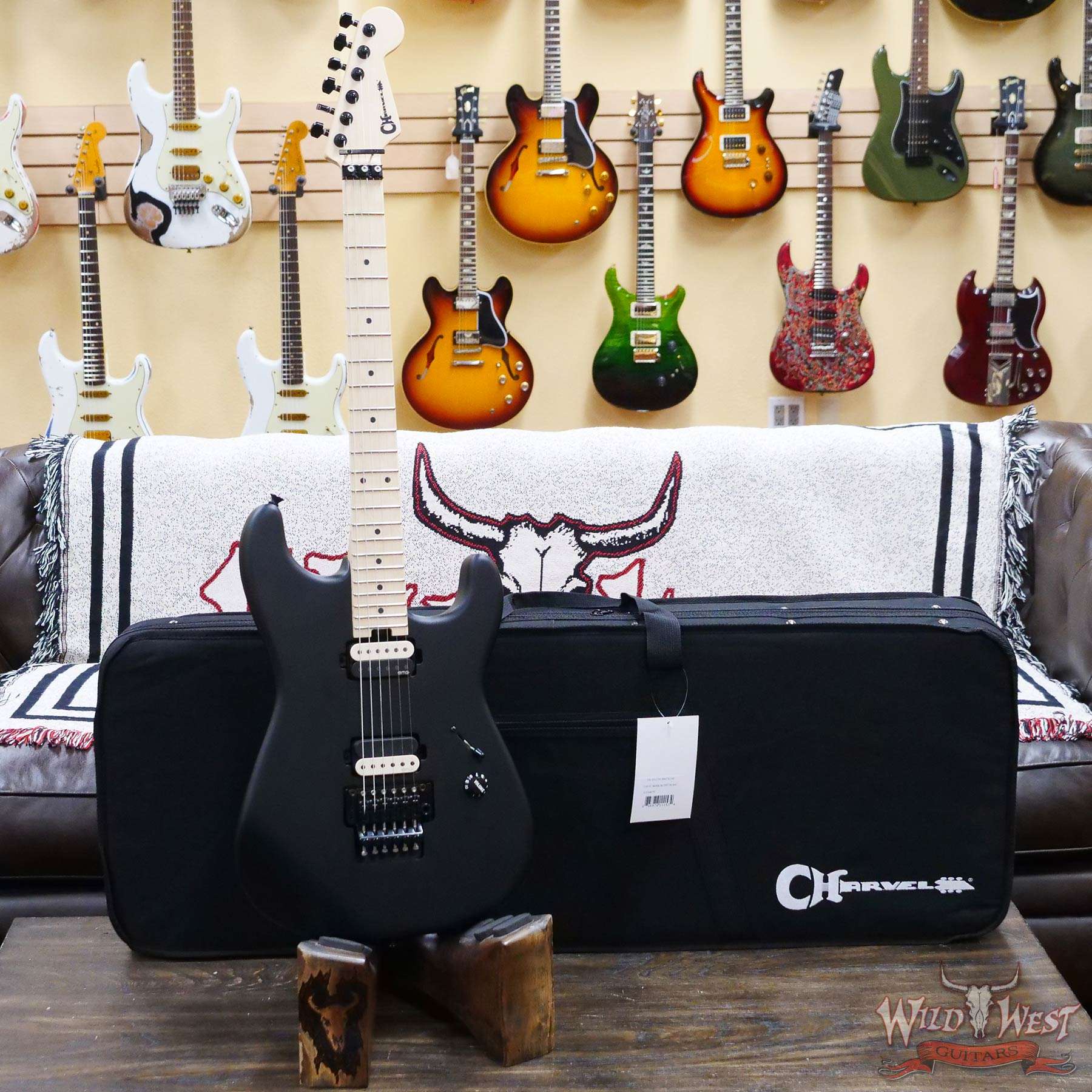 charvel-jimrootsd-mc22006146-d1__wwg.jpg Charvel Jim Root Signature Pro-Mod San DimasĀ® Style 1 HH Floyd Rose Maple Fingerboard Satin Black - Image 6