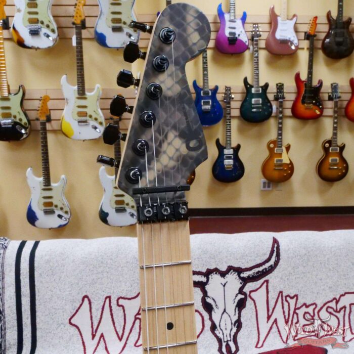 Charvel Custom Shop USA Warren DeMartini Signature Snake SH Floyd Rose Maple Neck Snakeskin Graphic - Image 7