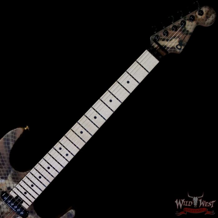 Charvel Custom Shop USA Warren DeMartini Signature Snake SH Floyd Rose Maple Neck Snakeskin Graphic 7.30 LBS - Image 4