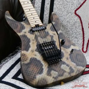 Charvel Custom Shop USA Warren DeMartini Signature Snake SH Floyd Rose Maple Neck Snakeskin Graphic - Image 8