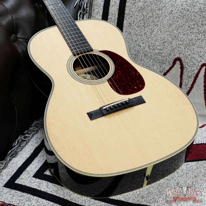 Collings 000 Series 0002H Sitka Spruce Top East Indian Rosewood Back & Sides Natural 4.10 LBS - Image 9