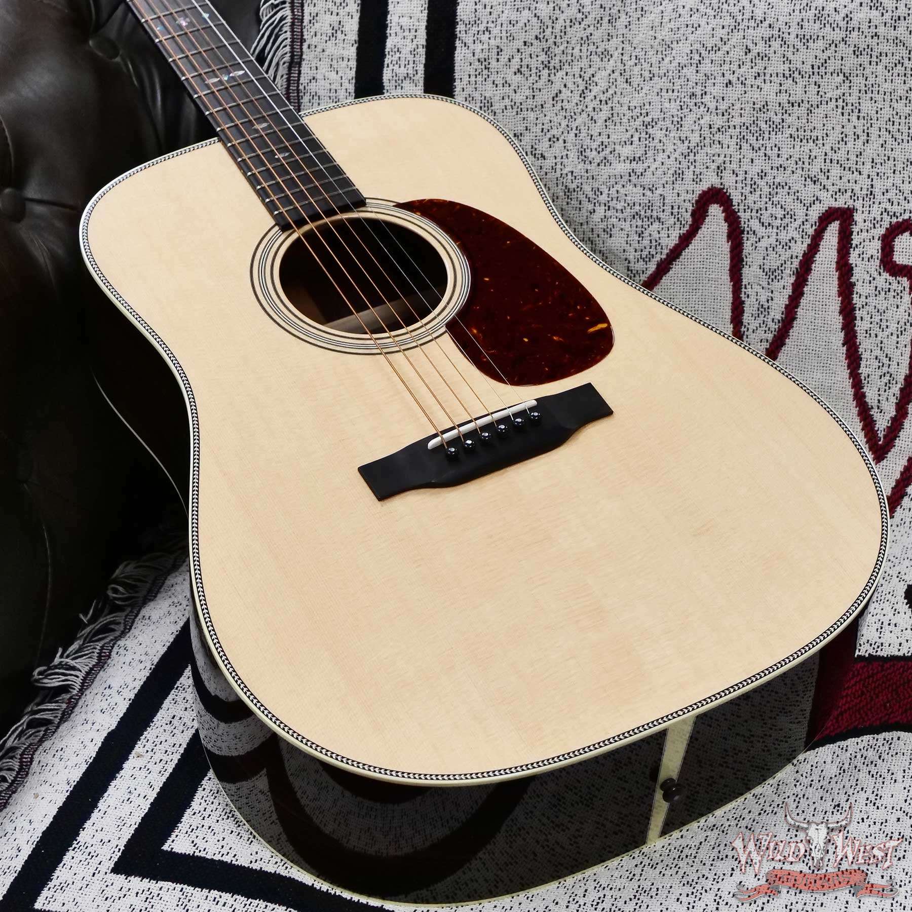 collings-33988-d3__wwg.jpg Collings D Serise Dreadnought D2H Sitka Spruce Top East Indian Rosewood Back & Sides 42 Style Snowflake Inlays Natural 4.75 LBS - Image 8