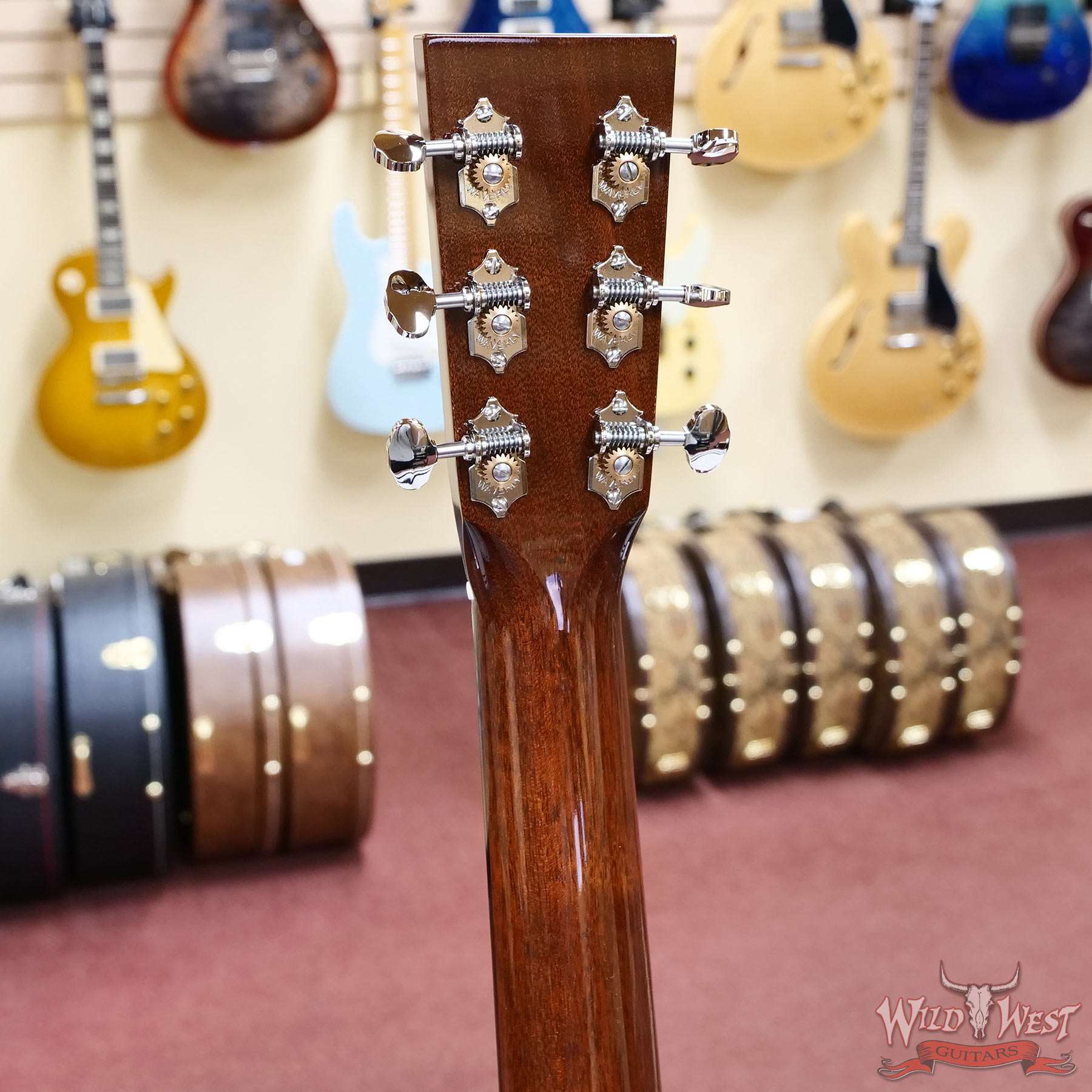 collings-35188-d5__wwg.jpg Collings D Serise Dreadnought D1 Sitka Spruce Top Honduran Mahogany Back & Sides 42 Style Snowflake Inlays Sunbusrt - Image 10