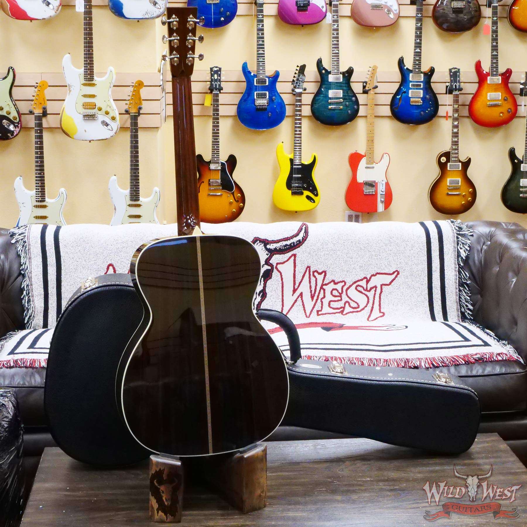 collings-om2h-33428-d5__wwg.jpg Collings OM Series OM2H Sitka Spruce Top East Indian Rosewood Back & Sides 45 Style Snowflake Inlays Natural - Image 10