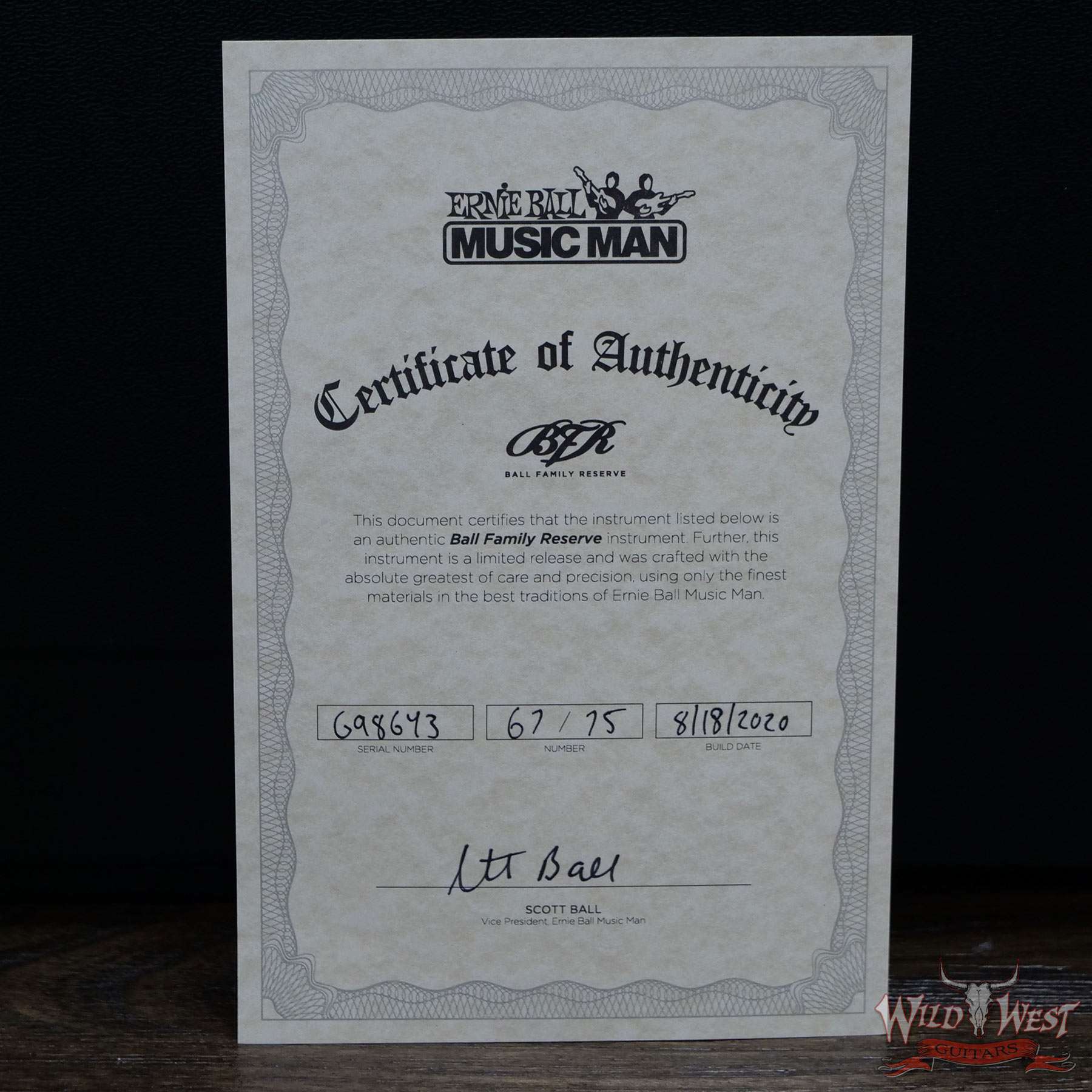 ebmm-silhouette-g98643-coa__wwg.jpg Ernie Ball Music Man BFR Silhouette HSH Silver Flake Sparkle # 67 of 75 - Image 12