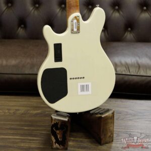 Ernie Ball Music Man Valentine HH Roasted Maple Neck Trans Buttermilk - PreOwned - Image 15