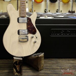 Ernie Ball Music Man Valentine HS Ash Body Roasted Maple Neck Trans Buttermilk - Image 9