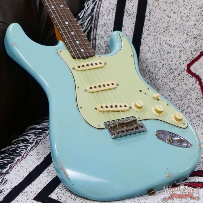 Fender Custom Shop Andy Hicks Masterbuilt 1964 Stratocaster Brazilian Rosewood Board Josefina Hand-Wound Pickups Joueneyman Relic Aged Daphne Blue - Image 8
