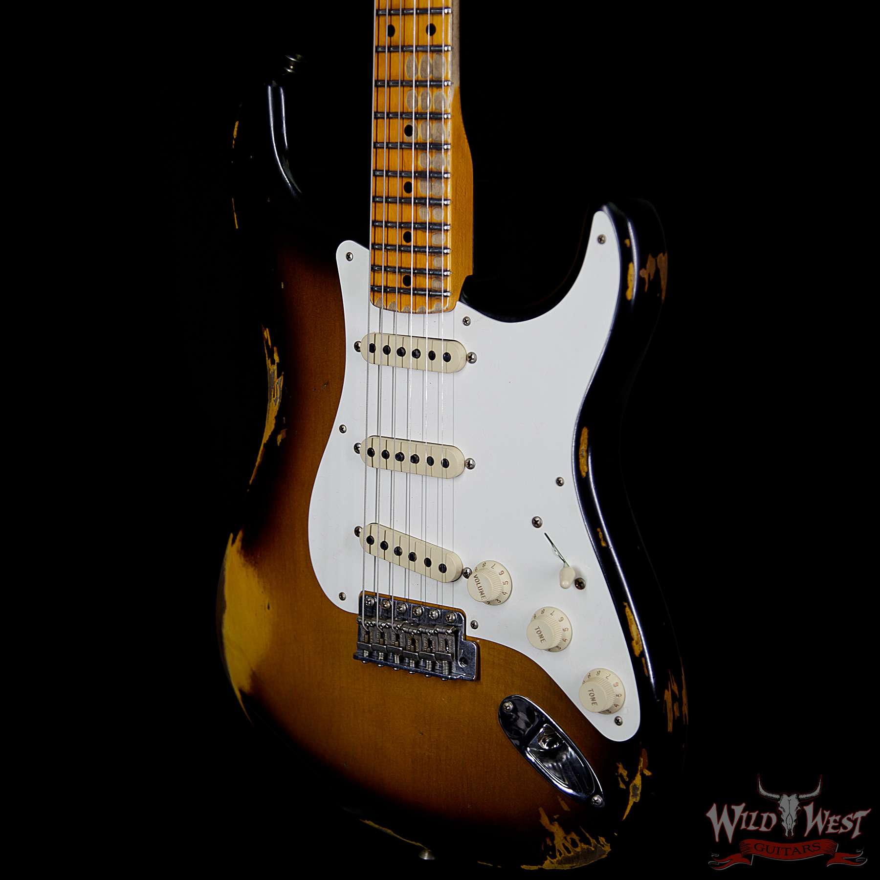 fender-1957strat-hvrelic-mn-2ts-r96160-bbr__wwg.jpg Fender Custom Shop 1957 Stratocaster Heavy Relic Maple Neck 2 Tone Sunburst - Image 2