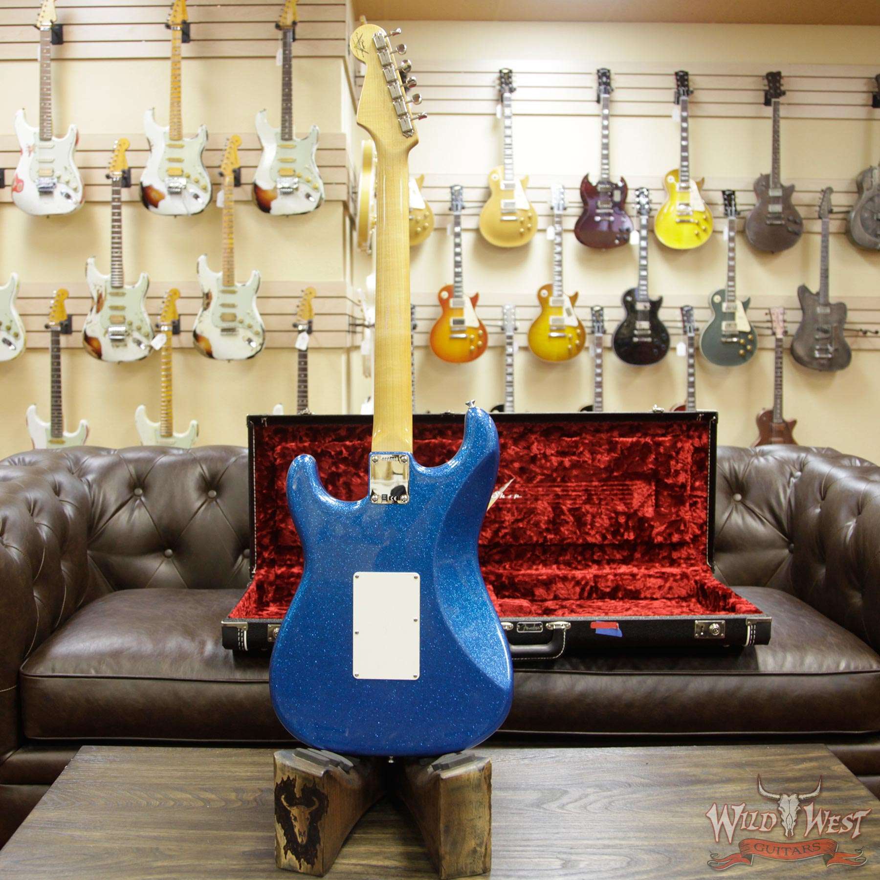 fender-1960strat-fr-hss-bluesparkle-r88051-d3__wwg.jpg 2017 Fender Custom Shop 1960 Stratocaster NOS Floyd Rose HSS Rosewood Fretboard Blue Sparkle - Image 12
