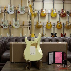 Fender Custom Shop 1961 Stratocaster Heavy Relic Slab Rosewood Fingerboard Vintage White - Image 16
