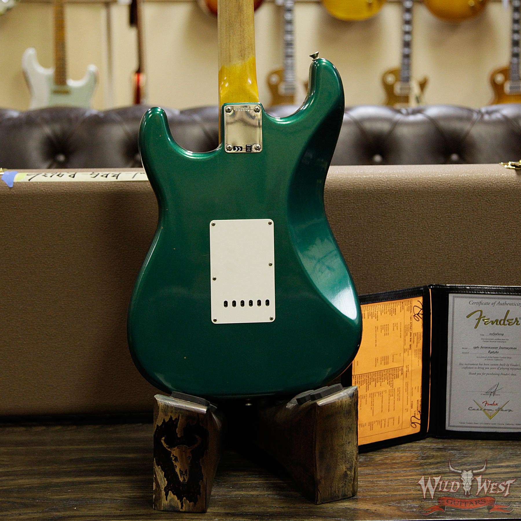 fender-1961strat-jrn-rw-brg-r96360-d3__wwg.jpg Fender Custom Shop 1961 Stratocaster Journeyman Relic with Dirty Neck British Racing Green - Image 14