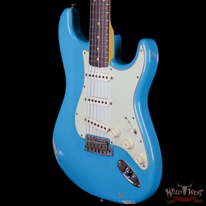 2018 Fender Custom Shop 1961 Stratocaster Relic Rosewood Slab Fingerboard Taos Turquoise - Image 2