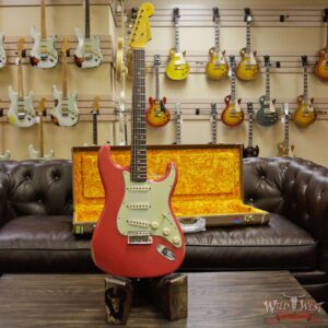 2018 Fender Custom Shop 1963 Stratocaster Relic Rosewood Fingerboard Fiesta Red - Image 4