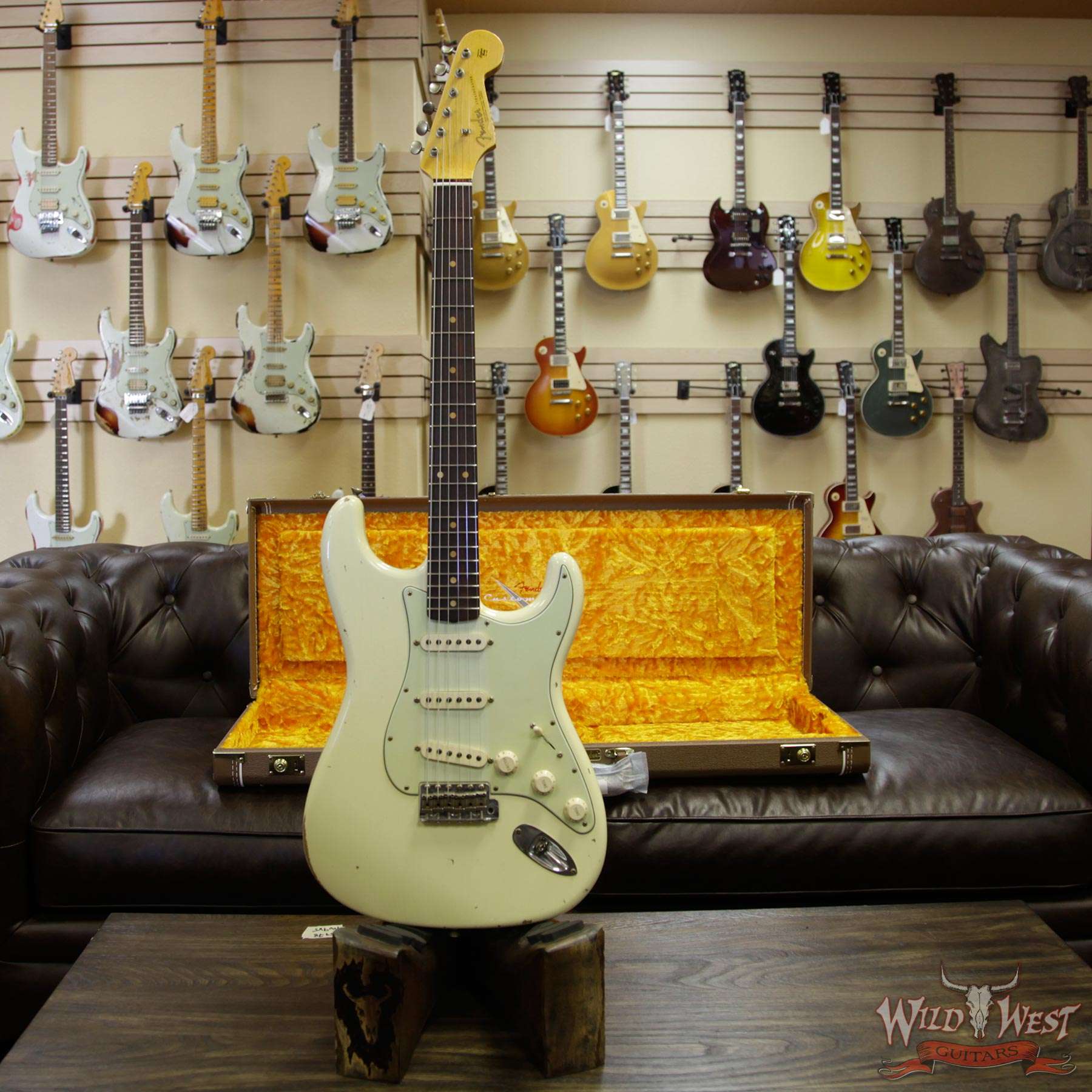 fender-1963strat-relic-vwt-r92041-d2__wwg.jpg Fender Custom Shop 1963 Stratocaster Relic Rosewood Fingerboard Vintage White - Image 12
