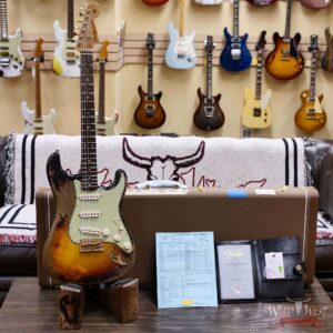 Fender Custom Shop Wild West Guitars 25th Anniversary 1960 Stratocaster Madagascar Rosewood Fretboard Heavy Relic 3 Tone Sunburst 7.45 LBS - Image 6
