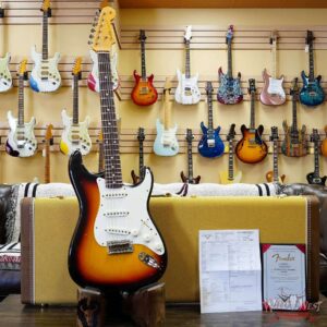 Fender Custom Shop Kyle McMillin Masterbuilt 1959 Trans Stratocaster AAA Flame Maple Neck Journeyman Relic 3 Tone Sunburst 7.60 LBS - Image 6