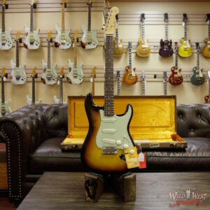 Fender USA American Vintage `59 Stratocaster Rosewood Fretboard 3 Tone Sunburst V1743617 - Image 12