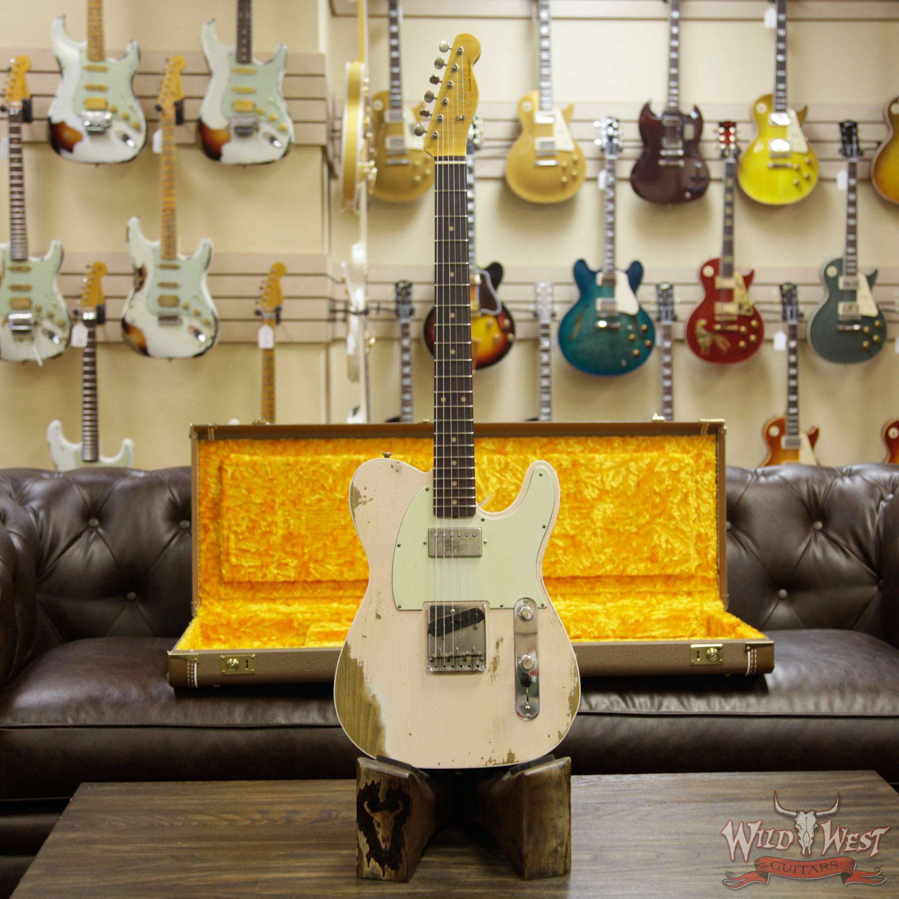 fender-60tele-lst-hrhs-shp-cz534958-d2__wwg.jpg Fender Custom Shop Super Faded Aged 60s Telecaster Custom HS Flame Neck Heavy Relic Shell Pink - Image 12