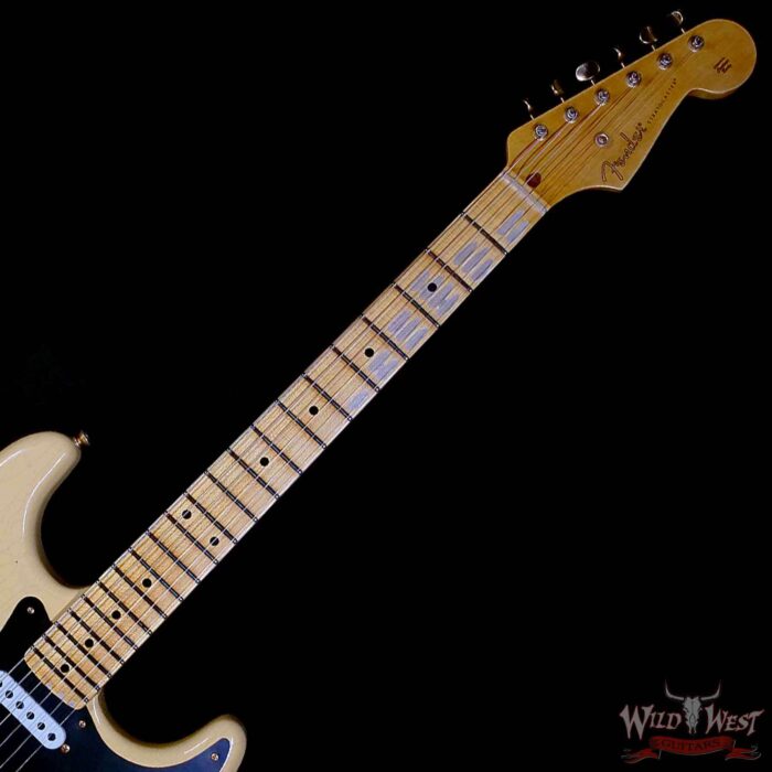 Fender Custom Shop Limited Edition 70th Anniversary 1954 Stratocaster Hardtail Relic Nocaster Blonde with Black Pickguard & Gold Hardware 6.50 LBS - Image 4