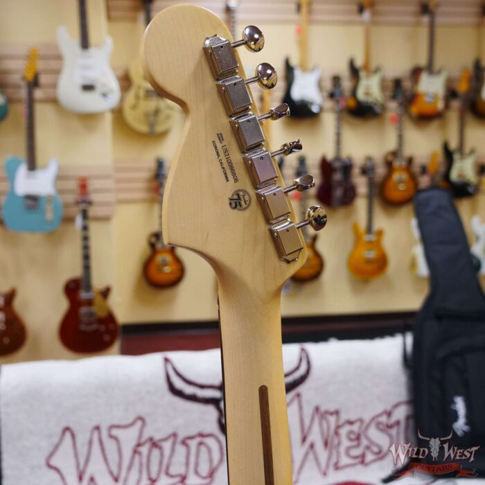 Fender American Performer Mustang Rosewood Fingerboard Vintage White - Image 10