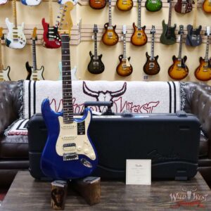 Fender American Ultra Stratocaster HSS Rosewood Fingerboard Cobra Blue - Image 4