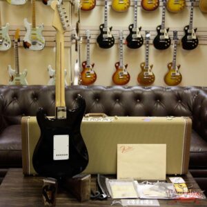 Fender USA American Vintage `56 1956 Stratocaster Maple Neck & Fretboard Black - Image 9