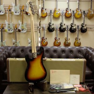 Fender USA American Vintage `58 Precision Bass P Bass Maple Fretboard 3 Tone Sunburst - Image 11