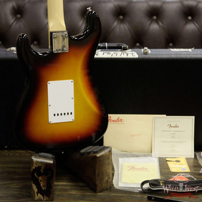 Fender USA American Vintage `65 Stratocaster Rosewood Fretboard 3 Tone Sunburst - Image 12