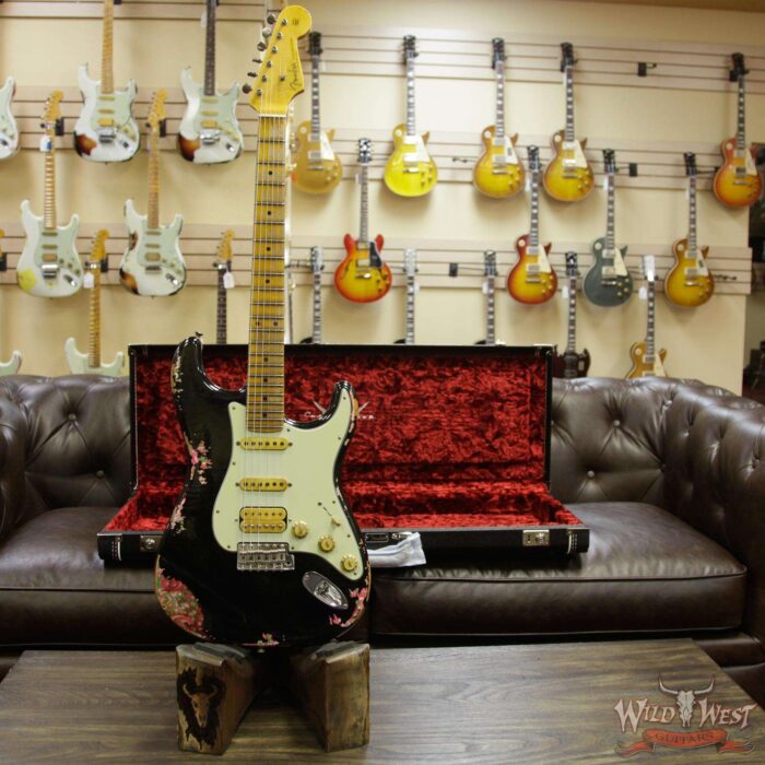 Fender Custom Shop Black Lightning 2.0 Stratocaster Heavy Relic HSS 22 Frets Maple Neck Pink Paisley - Image 7