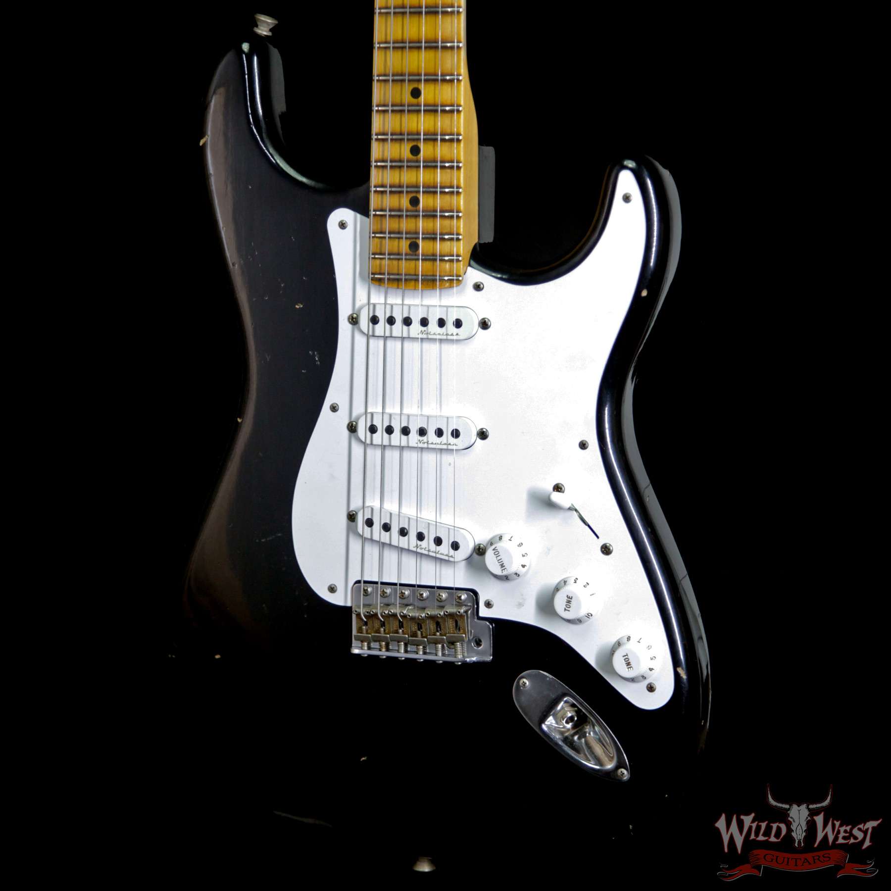 fender-cs-clapton-strat-blackie-q534968-br__wwg.jpg Fender Custom Shop Limited Edition Eric Clapton Stratocaster “Blackie” Journeyman Relic - Image 2