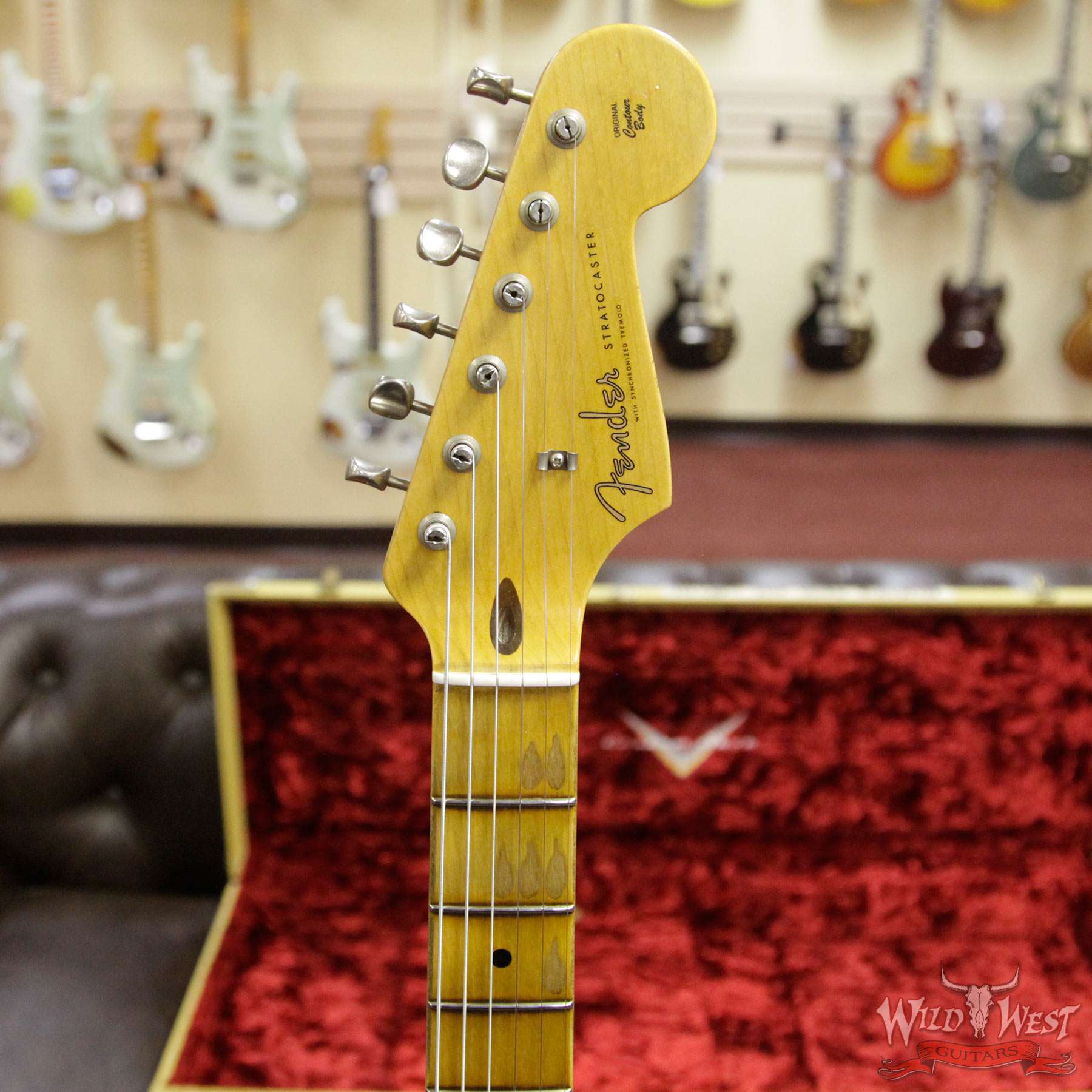 fender-cs-clapton-strat-blackie-q534968-hf__wwg.jpg Fender Custom Shop Limited Edition Eric Clapton Stratocaster “Blackie” Journeyman Relic - Image 8