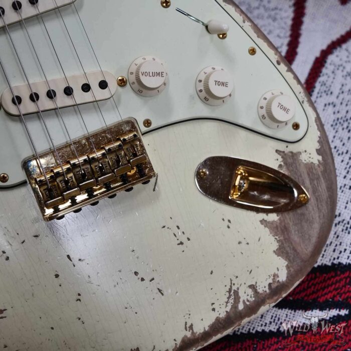 Fender Custom Shop Wild West Guitars 25th Anniversary 1960 Stratocaster Hardtail Madagascar Rosewood Fretboard Heavy Relic Vinatge White 7.15 LBS - Image 10