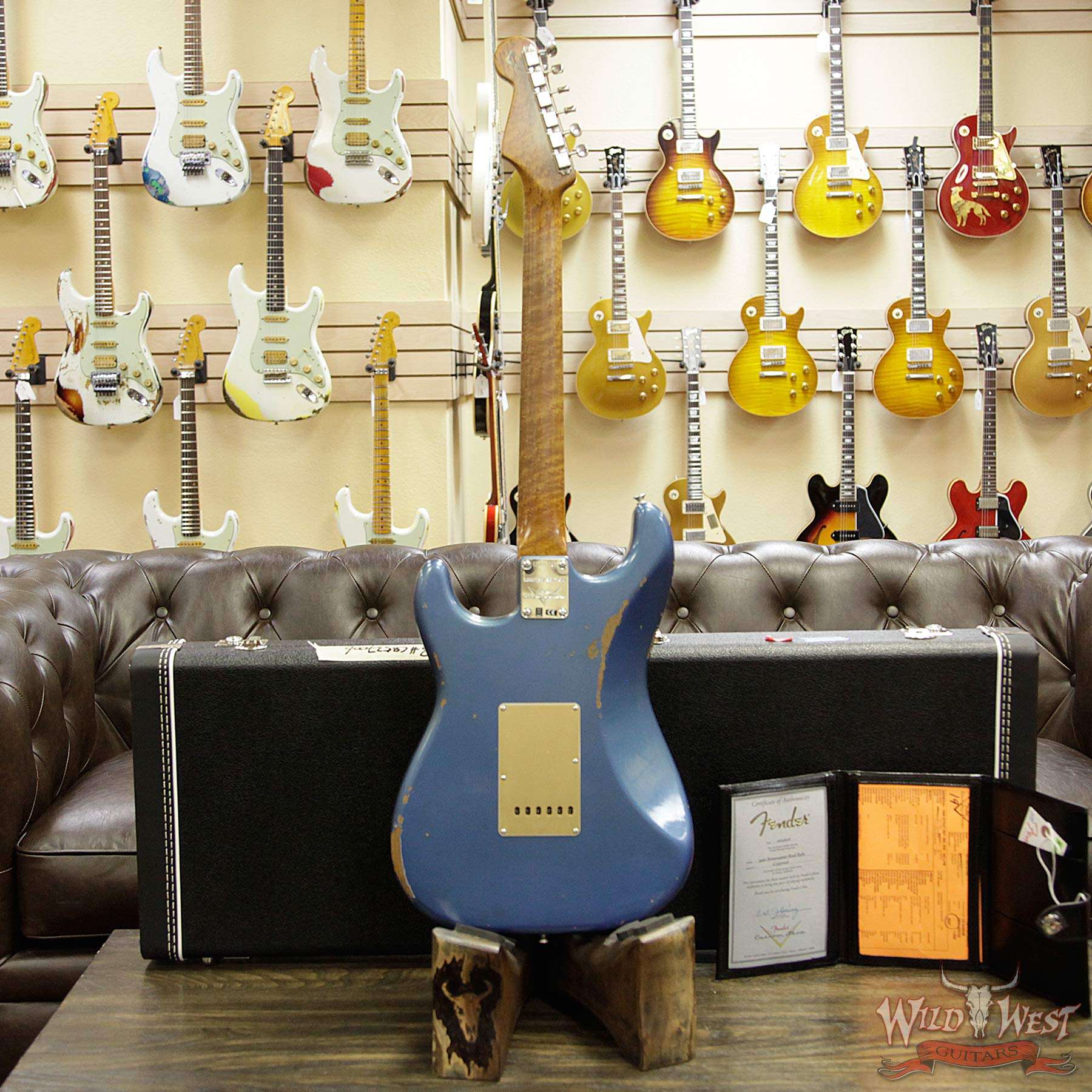 fender-custom-shop-30th-anniversary-ltd-roasted-1960-stratocaster-relic-birdseye-neck-rosewood-board-aged-lake-placid-blue-cz537006-d3__wwg.jpg Fender Custom Shop 30th Anniversary LTD Roasted 1960 Stratocaster Relic Birdseye Neck Rosewood Board Aged Lake Placid Blue - Image 15