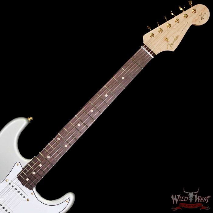 Fender Custom Shop Robert Cray Signature Stratocaster Hardtail AA Birdseye Maple Neck NOS Inca Silver 7.50 LBS - Image 4
