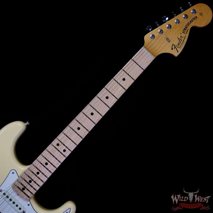 Fender Custom Shop 1968 Stratocaster LCC Deluxe Closet Classic Aged Vintage White 7.95 LBS - Image 4